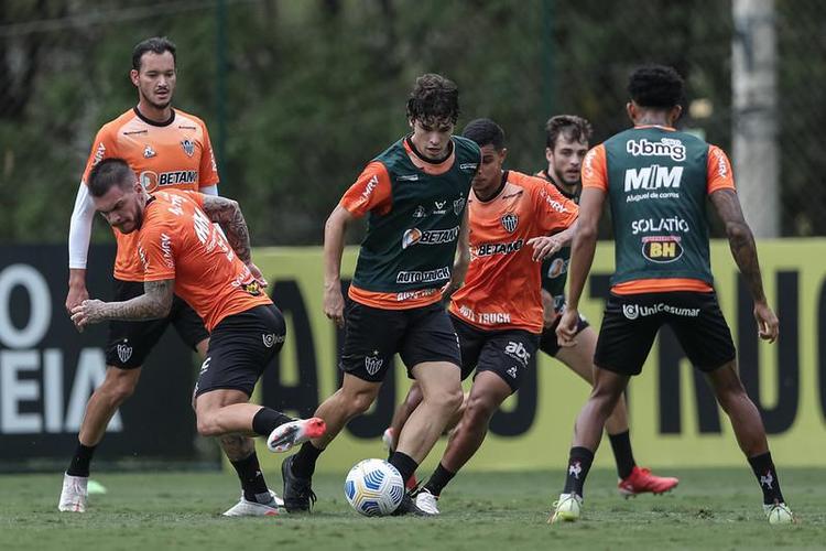 Galo treinou em preparação para o jogo contra o Fortaleza