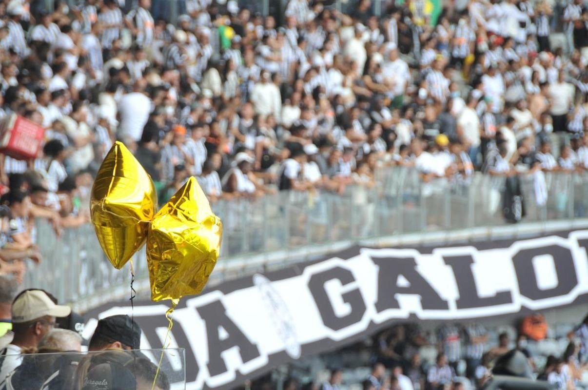Fotos da torcida do Atltico na chegada ao Mineiro para acompanhar o jogo contra o Fluminense pela 36 rodada do Campeonato Brasileiro