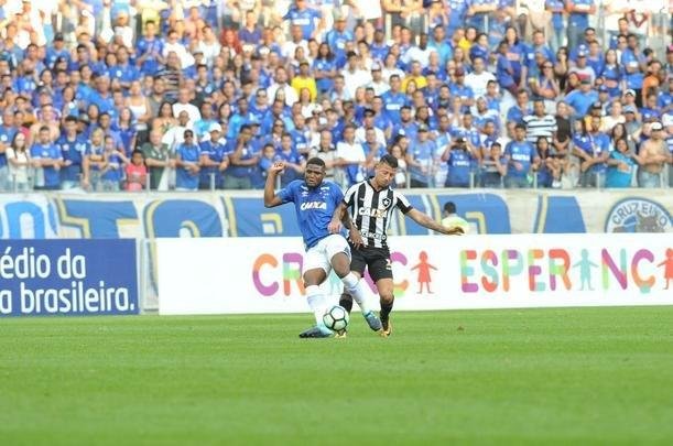 Imagens do jogo entre Cruzeiro e Botafogo, pela 19 rodada do Brasileiro, no Mineiro