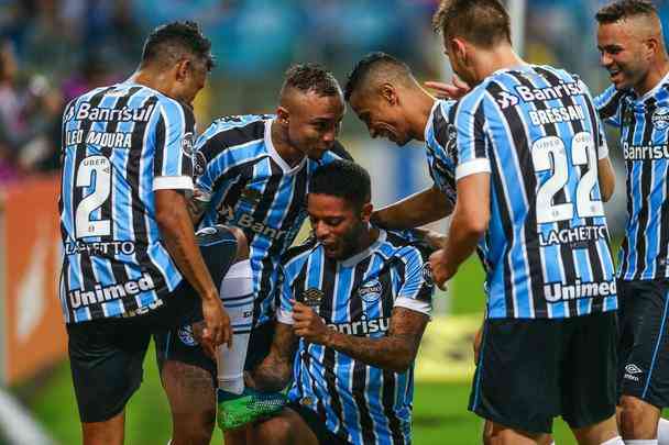 Atlético é dominado e perde para o Grêmio em partida do Brasileiro -  Superesportes