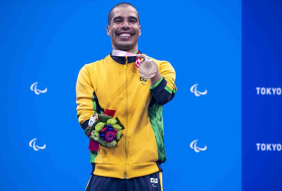 O nadador Daniel Dias faturou três bronzes em Tóquio: nos 100m livre da classe S5, nos 200m livre da classe S5 e no revezamento 4x50m livre 20 pontos