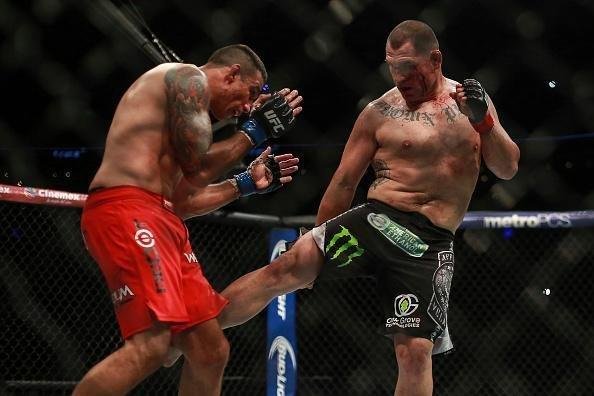 Fotos da vitória arrasadora de Fabrício Werdum sobre Cain Velasquez