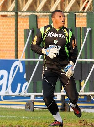 Goleiro est� de sa�da do time americano