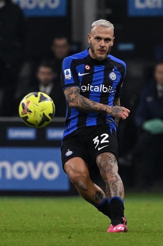 11: lateral-esquerdo Federico Dimarco (Inter de Milo)  - ndice: 82.1
