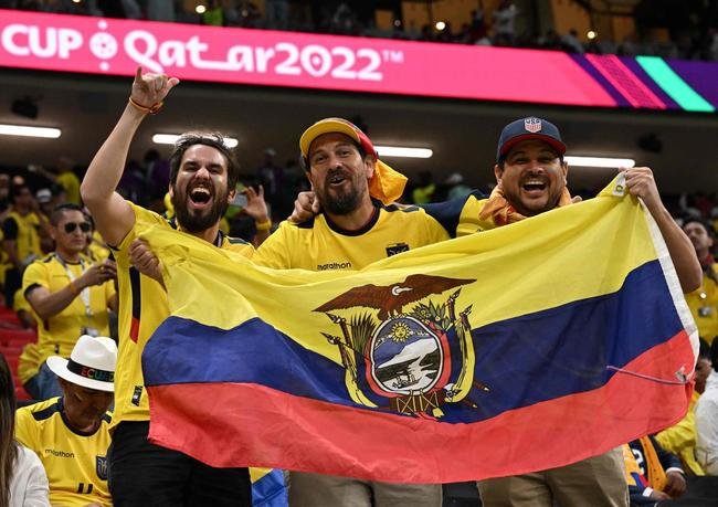 Torcedores do Equador no jogo de abertura da Copa do Mundo
