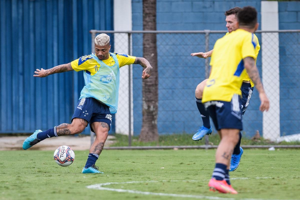 Fotos do treino do Cruzeiro deste domingo (31/10) na Toca II