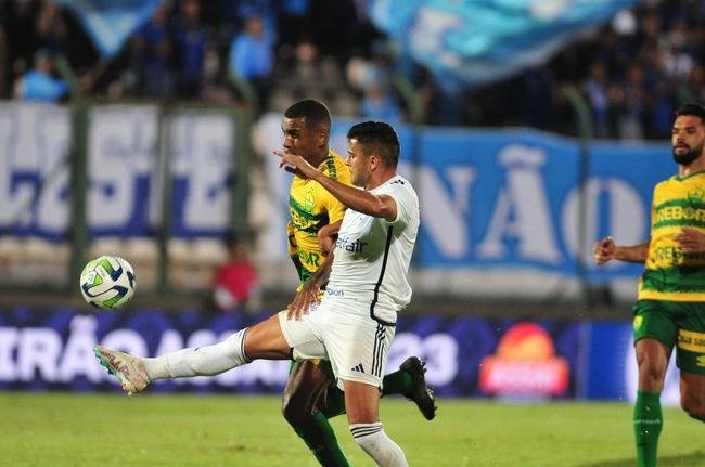 Cruzeiro x Cuiab: fotos do jogo na Arena do Jacar, em Sete Lagoas