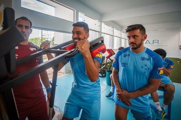 Veja imagens do primeiro dia de trabalho do Cruzeiro no ano de 2019