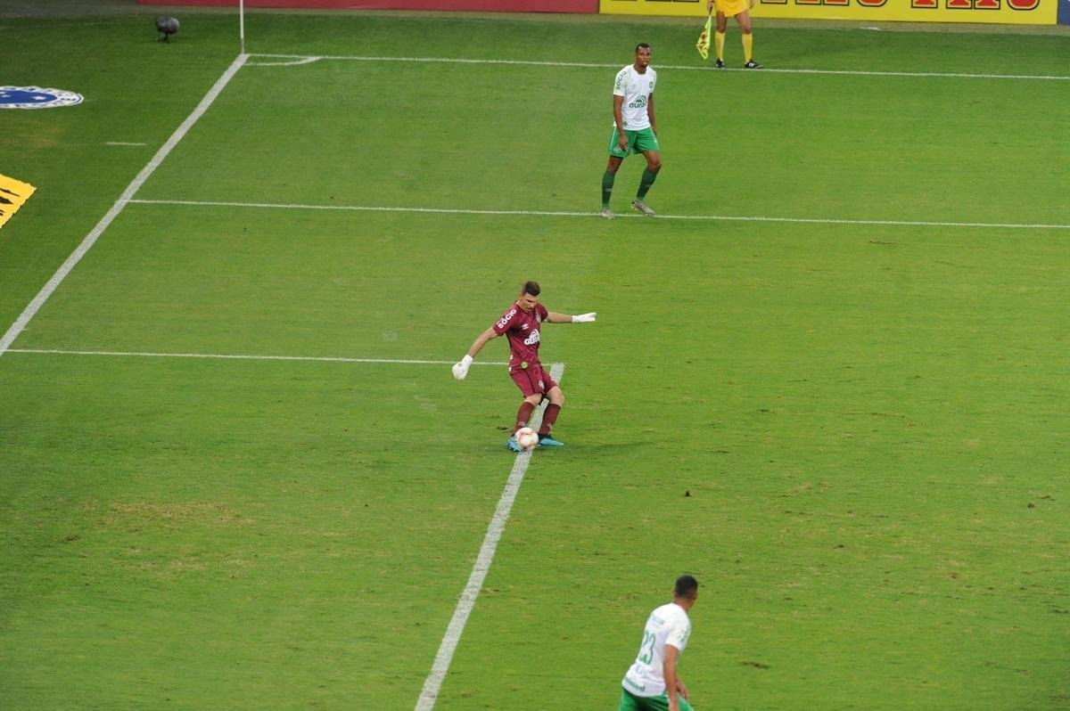 Fotos do duelo entre Cruzeiro e Chapecoense, no Mineiro, pela quarta rodada da Srie B