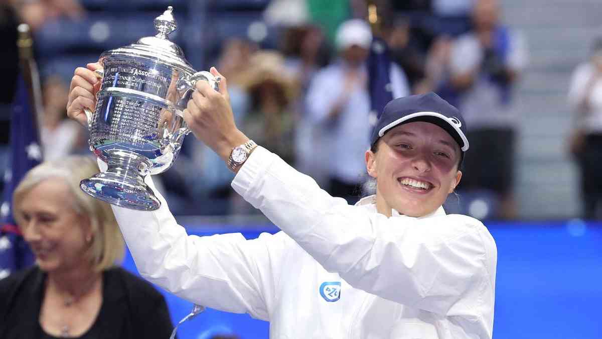 Swiatek pede que torneios ATP e WTA ofereçam mesma premiação