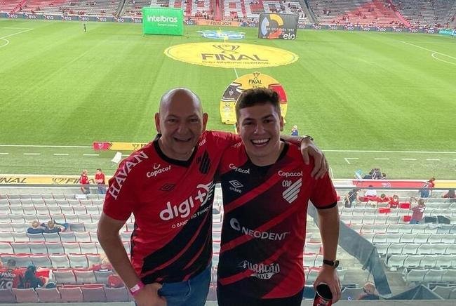 Luciano Hang esteve presente na final da Copa do Brasil 2021, disputada entre Atl�tico-MG e Athletico-PR