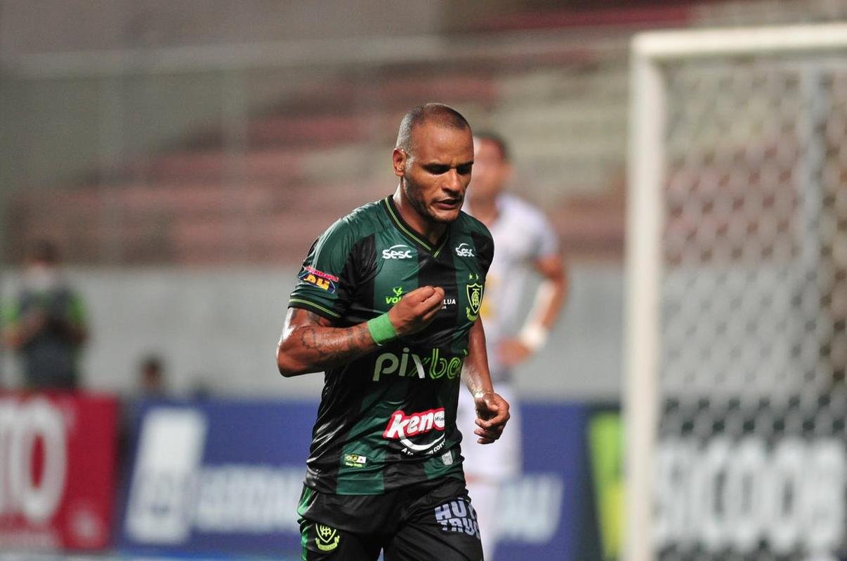 Amrica e Democrata-GV se enfrentaram no Independncia pela 2 rodada do Campeonato Mineiro