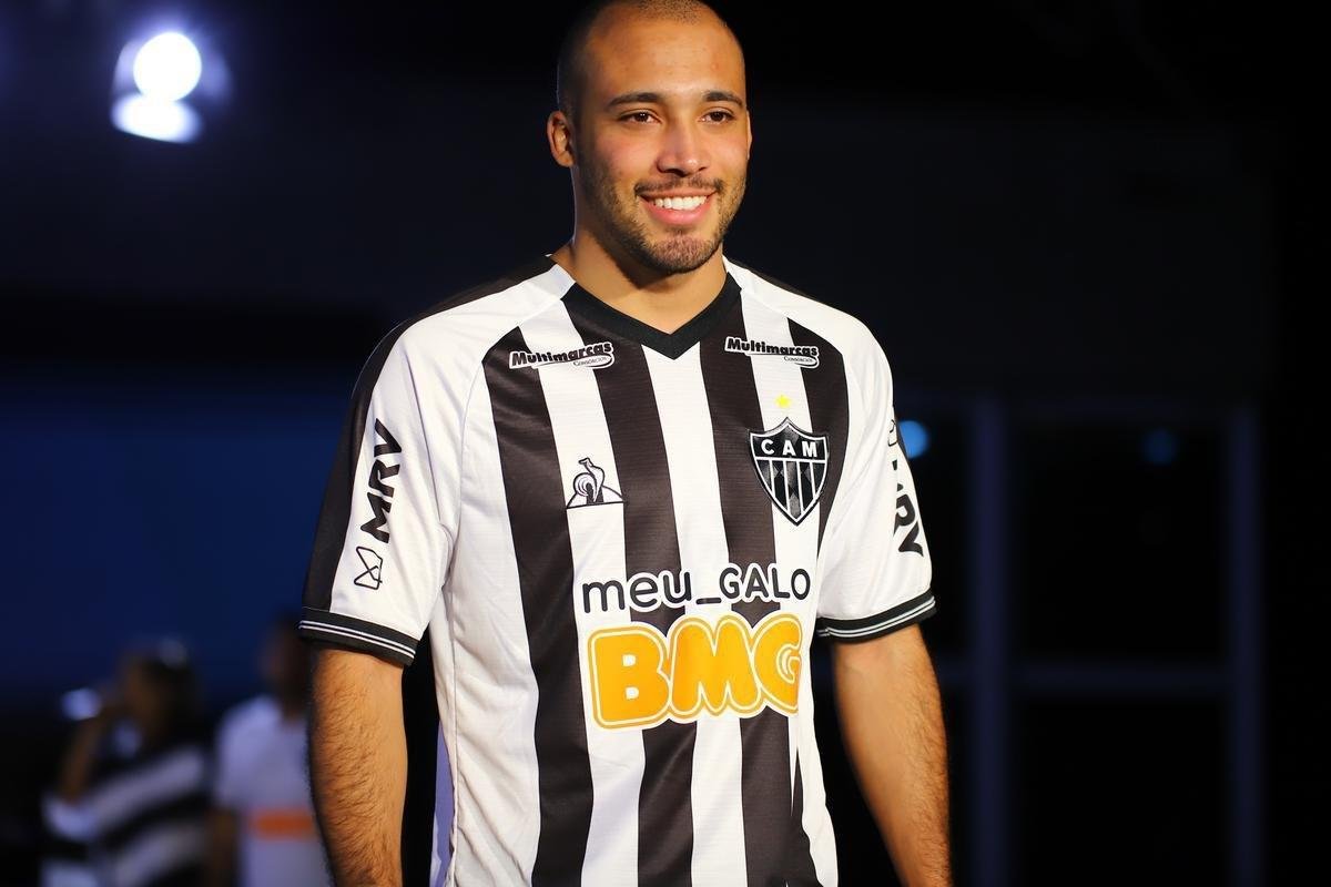 Novo uniforme nmero 1 do Atltico