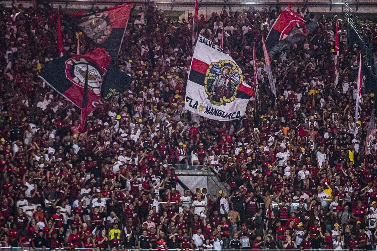 #1 Flamengo (9 jogos) - 53.485