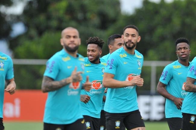 Sele��o Brasileira realizou treinamento na tarde deste s�bado (29/1) na Toca da Raposa II