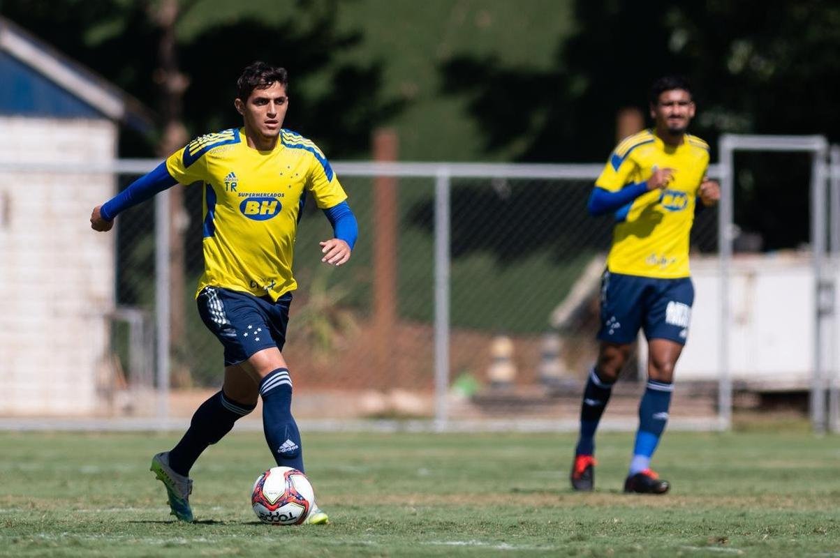 Cruzeiro empatou por 1 a 1 com o Boavista-RJ em jogo-treino realizado neste sbado (22/5), na Toca da Raposa II. Rafael Sobis marcou o gol celeste, enquanto Douglas Pedroso fez para a equipe do Rio de Janeiro.