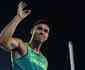 'Do dia para a noite passei a ser reconhecido', afirma o campeão olímpico Thiago Braz