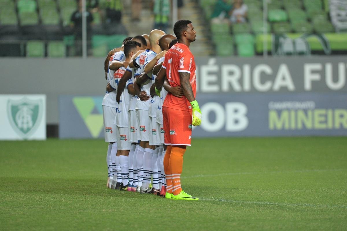 Fotos da partida entre Amrica e URT, no Independncia, pela sexta rodada do Campeonato Mineiro
