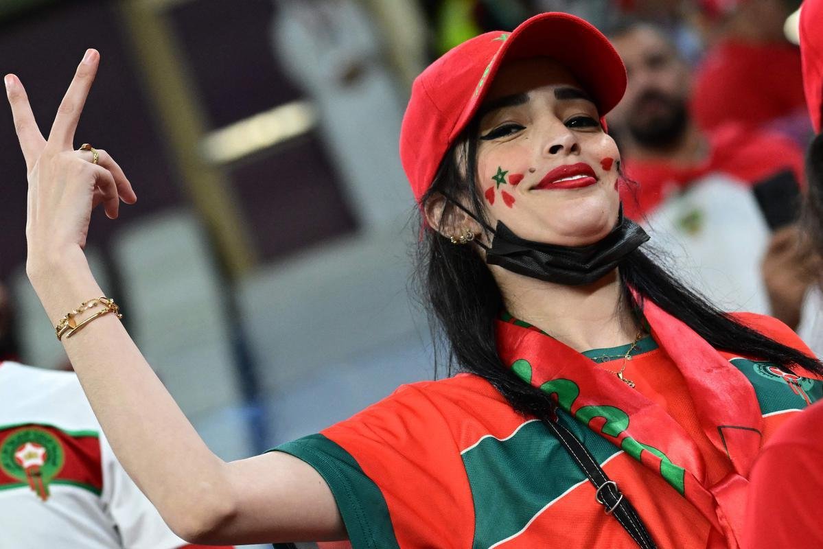 Torcedores de Marrocos e Canad na partida pelo Grupo F da Copa do Mundo 