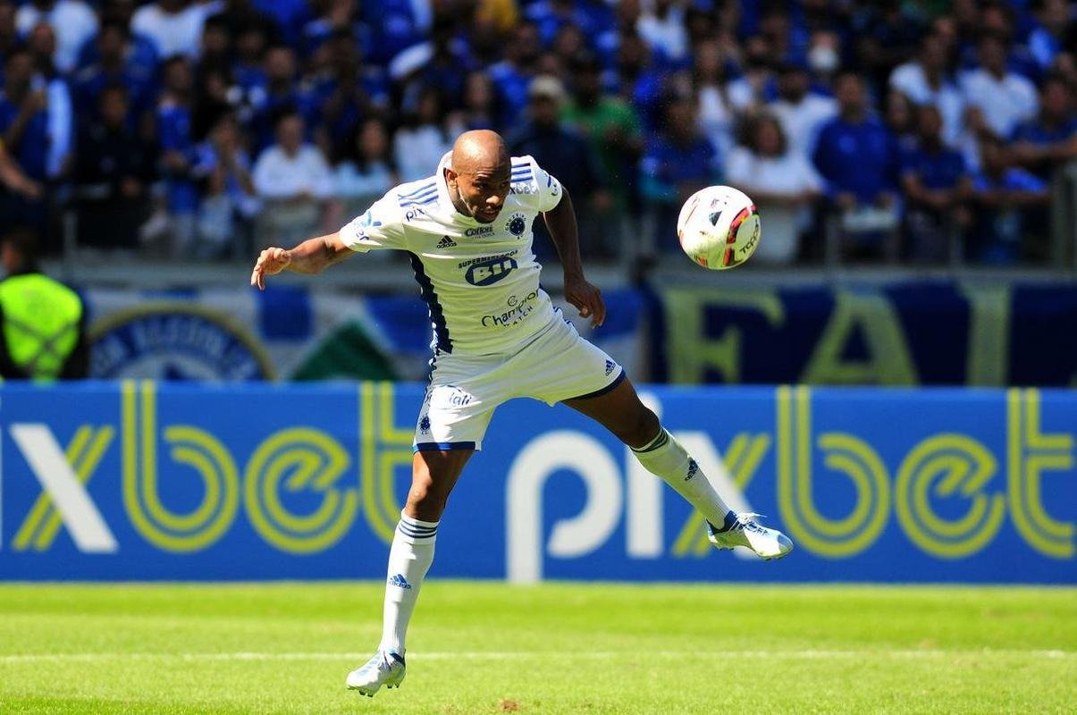 Veja fotos do jogo Cruzeiro x Sampaio Corra, no Mineiro