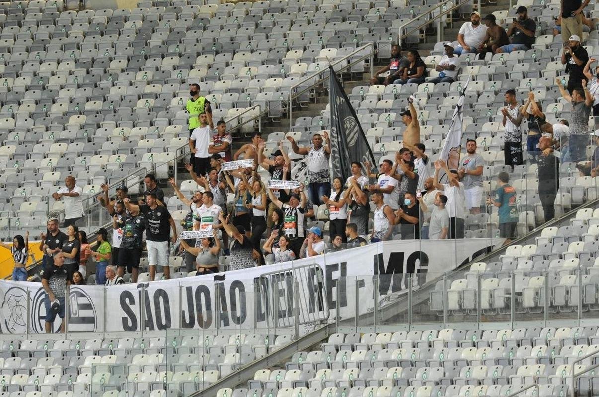 O Atltico recebeu o Athletic nesta tera-feira (15), no Mineiro, em Belo Horizonte. A partida, vlida pela 7 rodada do Campeonato Mineiro de 2022, marcou o centsimo jogo do goleiro Everson com a camisa do Galo.