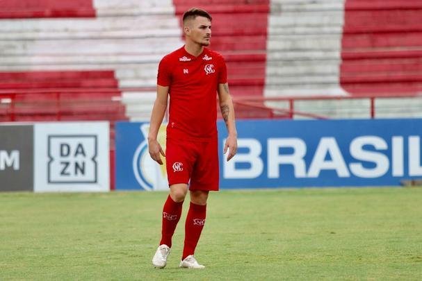 Timbu treinou nesta quarta-feira no Estádio dos Aflitos visando o confronto de volta das quartas de finais da Série C.