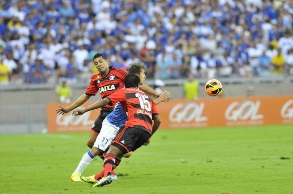 Galeria de fotos do jogo entre Cruzeiro e Flamengo, no Mineiro, pela 19 rodada do Brasileiro