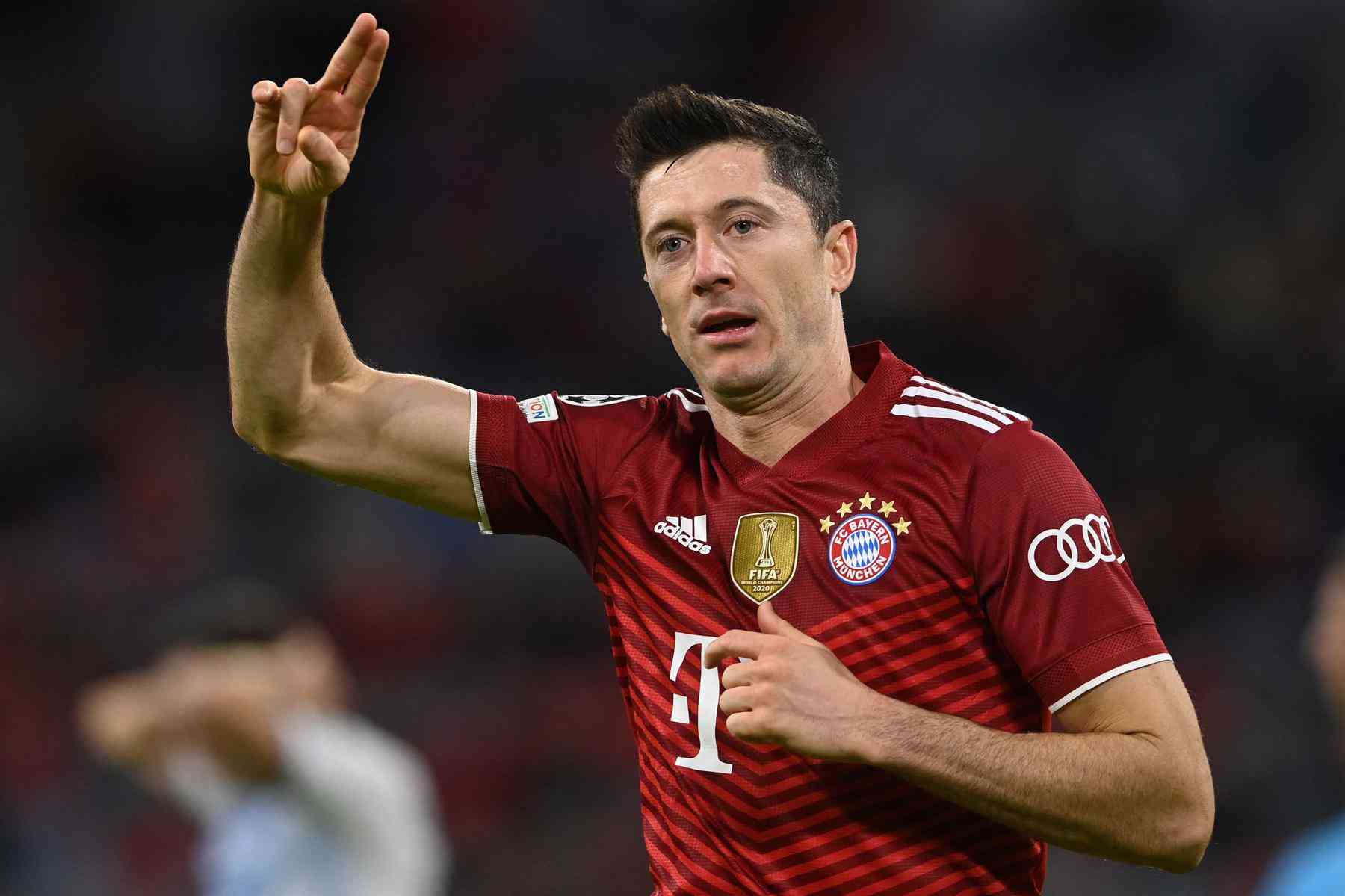 Lewandowski é eleito o melhor jogador de futebol do mundo – Jornal Semanário