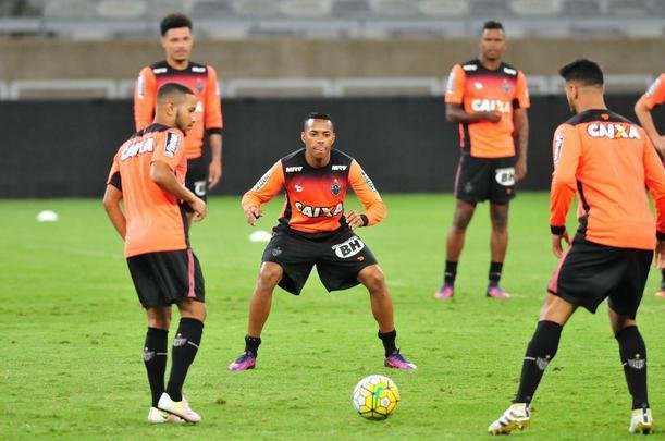 Imagens do treino do Atltico no Mineiro