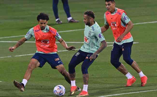 Neymar foi confirmado por Tite como titular da Seleo Brasileira contra a Coreia do Sul