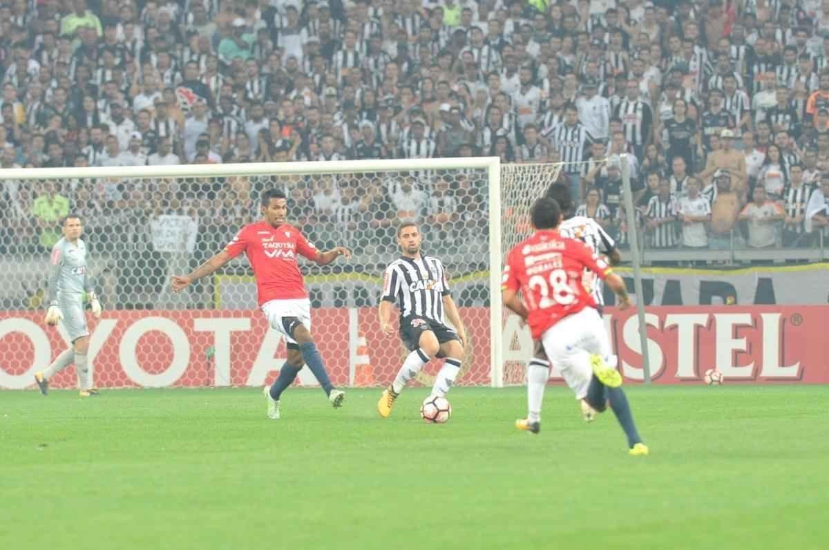 Atltico e Jorge Wilstermann se enfrentaram, no Mineiro, pelas oitavas de final da Libertadores
