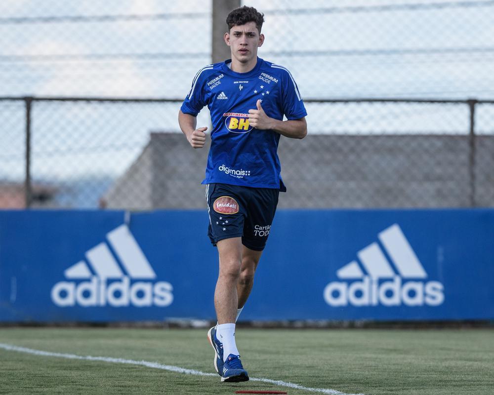 Stnio - julho de 2024