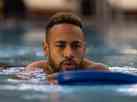 Neymar, Alex Sandro e Danilo fazem hidroterapia para tratar leses; assista