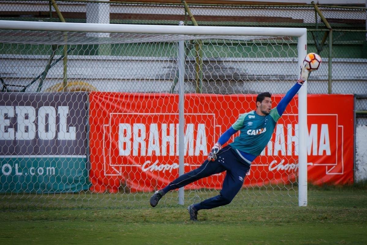 Cruzeiro treinou nesta tera-feira no Estdio das Laranjeiras e fechou preparao para jogo contra o Vasco, pela quinta rodada do Grupo 5 da Copa Libertadores. Partida ser s 21h45 desta quarta, em So Janurio, no Rio de Janeiro (Vinnicius Silva/Cruzeiro E.C)