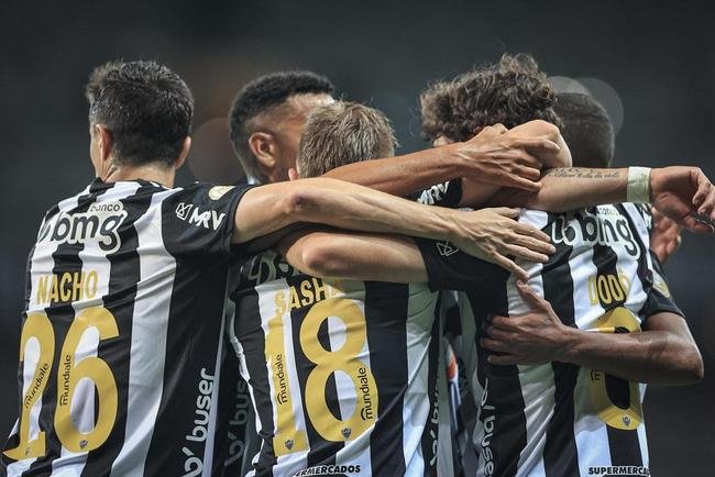 O Atltico venceu 34 jogos na temporada 2022. Foram 12 triunfos no Campeonato Mineiro, trs na Copa do Brasil, quatro na Copa Libertadores e 15 no Campeonato Brasileiro.