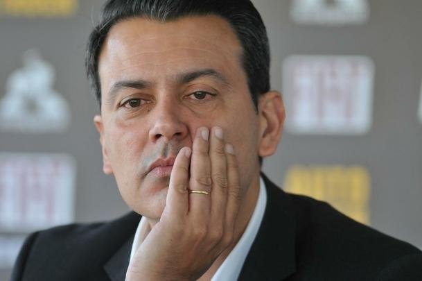 Tarde na Cidade do Galo teve entrevista de Di Santo, pronunciamento de Rui Costa e treino