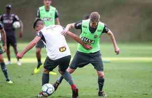 Fotos do ltimo treino comandado por Thiago Larghi no Atltico