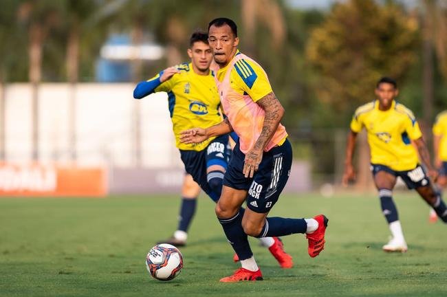 Fotos do treino do Cruzeiro desta segunda-feira (27/9)