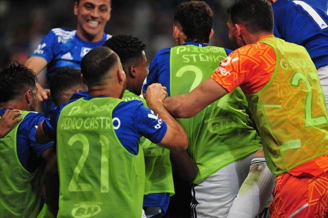 Cruzeiro x Vasco: veja fotos do jogo no Mineiro