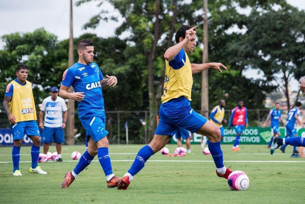 A manh de domingo foi de trabalho intenso na Toca da Raposa II