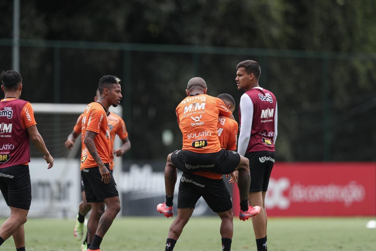 Treinamento do Atltico neste sbado, aps o ttulo brasileiro