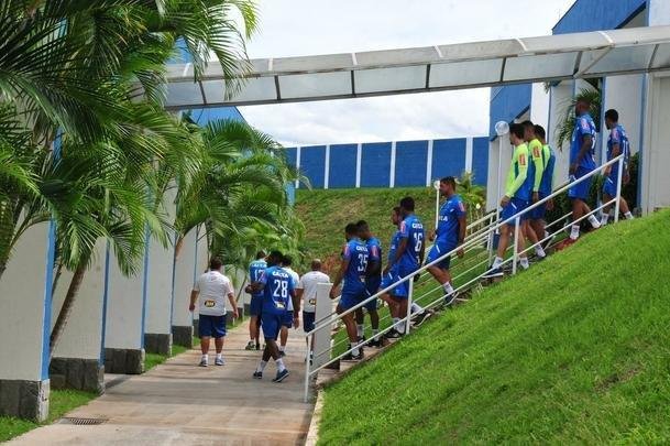 Cruzeiro iniciou temporada 2018 com reapresentao do elenco nesta quarta-feira; a caminho do Grmio, Alisson se despediu dos companheiros