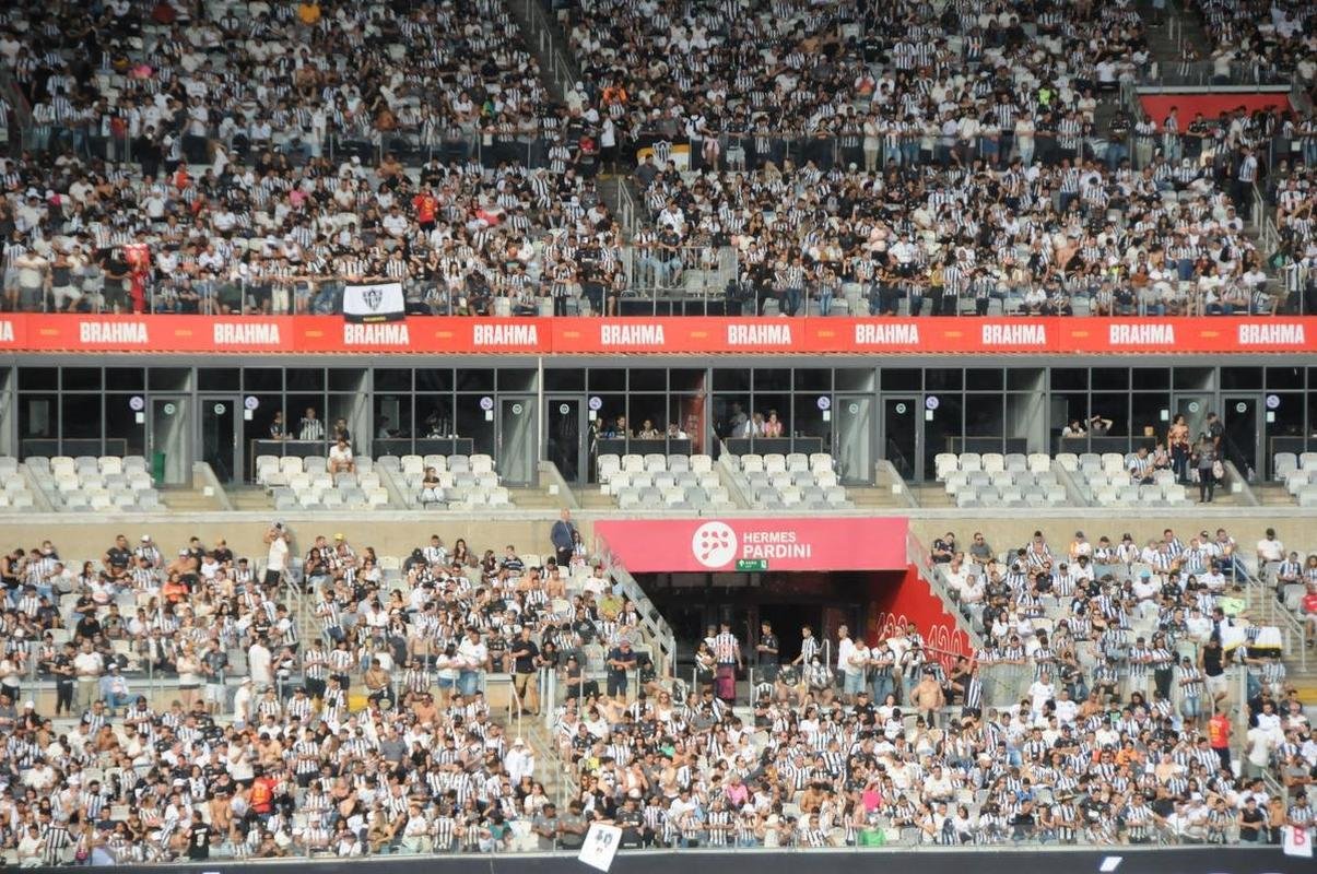 Fotos da torcida do Atltico na partida contra o Flamengo, no Mineiro, em Belo Horizonte, pela 13 rodada do Campeonato Brasileiro
