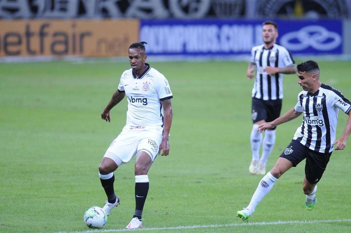 Fotos do jogo entre Atltico e Corinthians, no Mineiro, em Belo Horizonte, pela segunda rodada do Campeonato Brasileiro (Alexandre Guzanshe/EM/D. A Press)