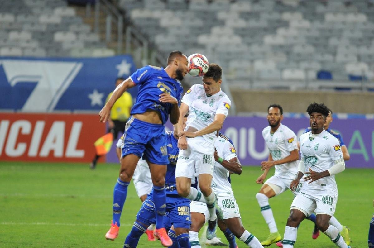 Fotos do clssico de ida da semifinal do Campeonato Mineiro, entre Cruzeiro e Amrica, no Mineiro, em Belo Horizonte