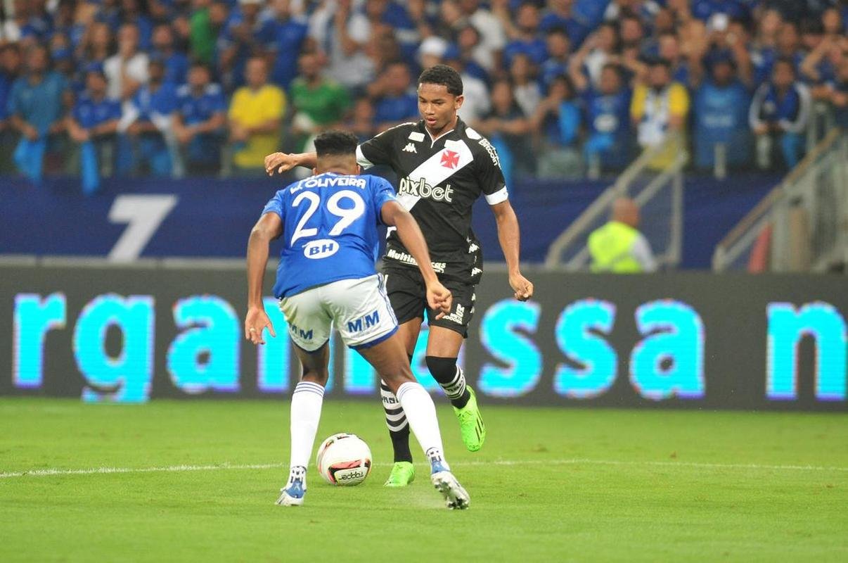 Cruzeiro x Vasco: veja fotos do jogo no Mineiro