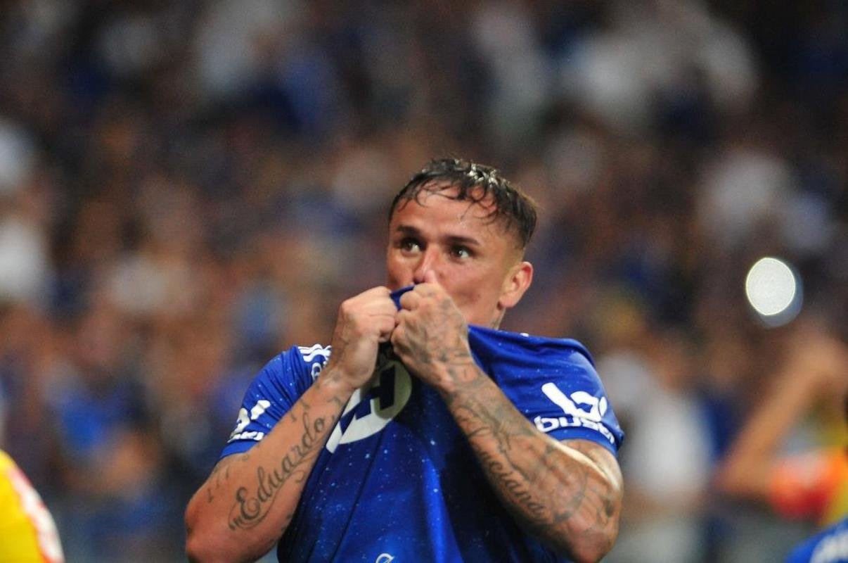 Cruzeiro x Vasco: veja fotos do jogo no Mineiro