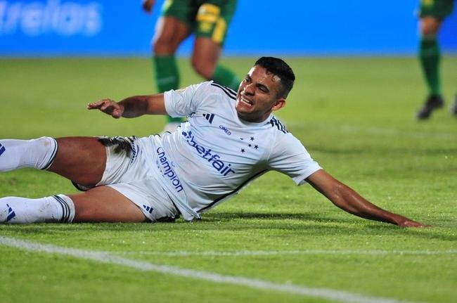 Cruzeiro x Cuiab: fotos do jogo na Arena do Jacar, em Sete Lagoas