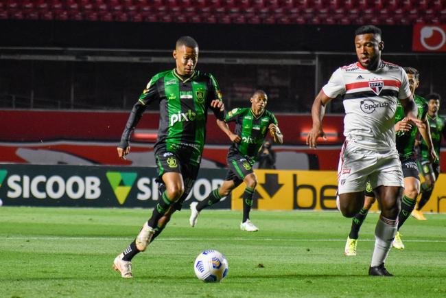 Fotos de So Paulo x Amrica, no Morumbi, pela 19 rodada do Brasileiro