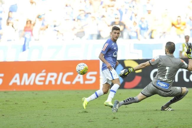 Em mais um ano sem conquistas, o Cruzeiro teve Arrascaeta como artilheiro em 2016, com 14 gols em 53 jogos.